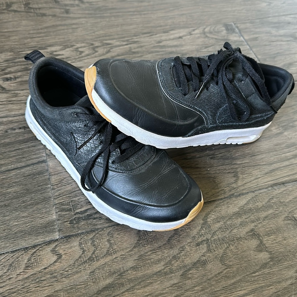 Nike Air Max Thea Premium Women US 8.5 Black Leather Sneaker Trainers Shoes